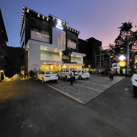 Hotel Novark Munnar Kallar Vattiyar Bagian luar foto