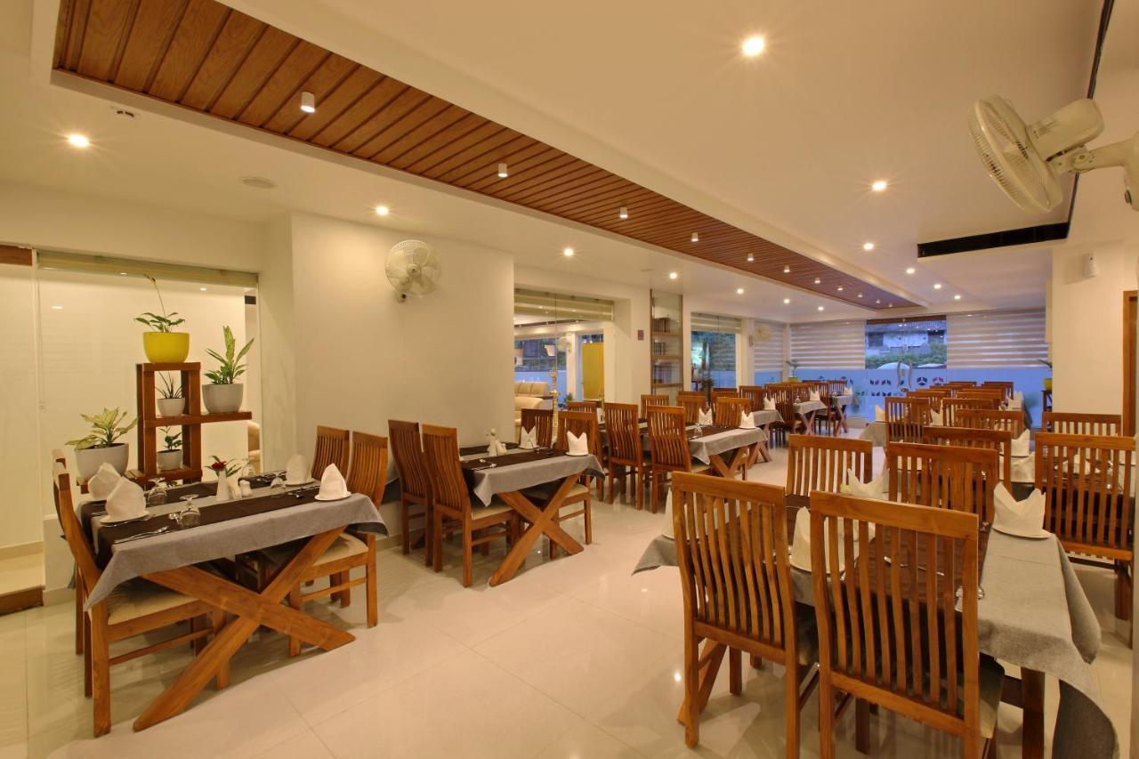 Hotel Novark Munnar Kallar Vattiyar Bagian luar foto