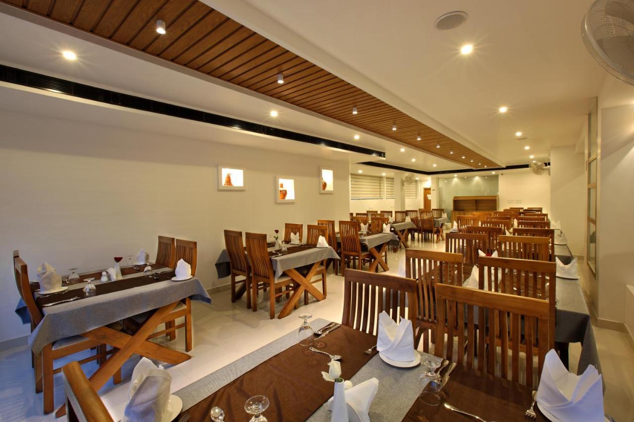 Hotel Novark Munnar Kallar Vattiyar Bagian luar foto
